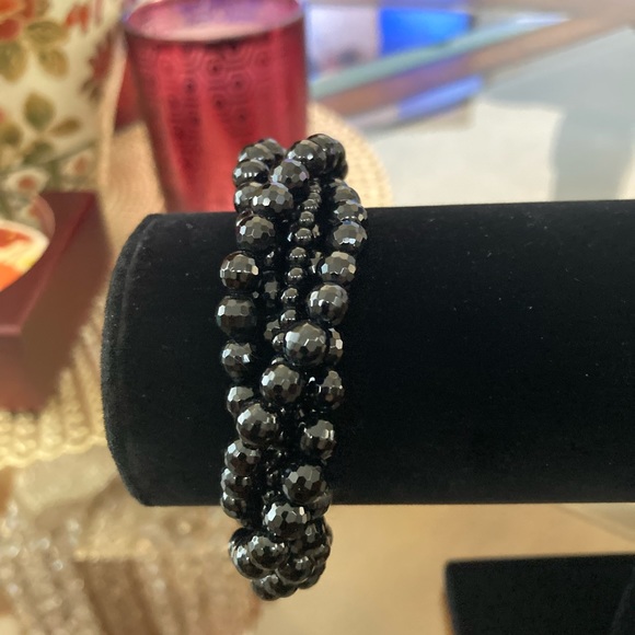 Pre-Loved Faceted Onyx Bead Bracelet/Sterling Silver Snake Head Clasp - Picture 3 of 6